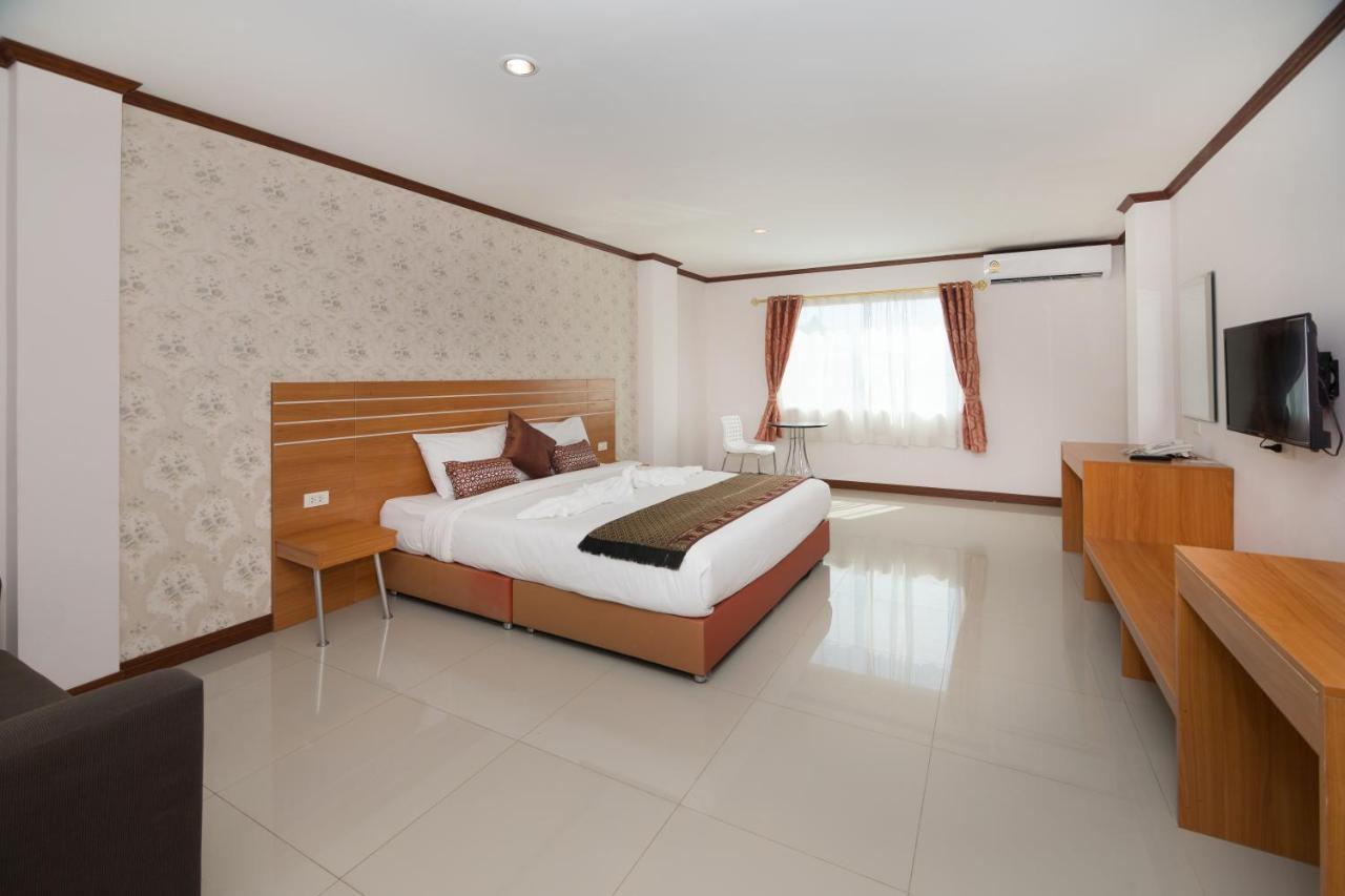 Regenta Central Residency Hotel Pattaya Buitenkant foto